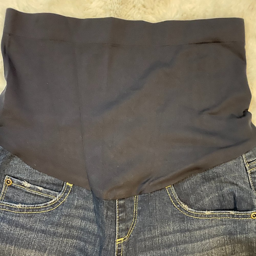 Maternity Jeans - Picture 2 of 9